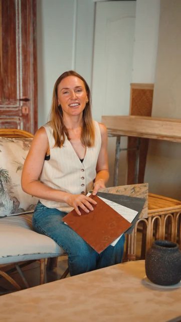 Qu’est-ce que va apporter la feuille de pierre à votre salon et comment la choisir ?

Le choix de la feuille de pierre dans votre salon vient apporter un côté minéral à votre déco.

Nous avons différents formats, dont le plus grand est de 3,05 m, il peut recouvrir votre mur du plafond jusqu’au sol. Un large choix de textures, de matières et de couleurs sont disponibles. ✨
‌
#natureenergy #maCazin #feuilledepierre974 #feuilledepierre